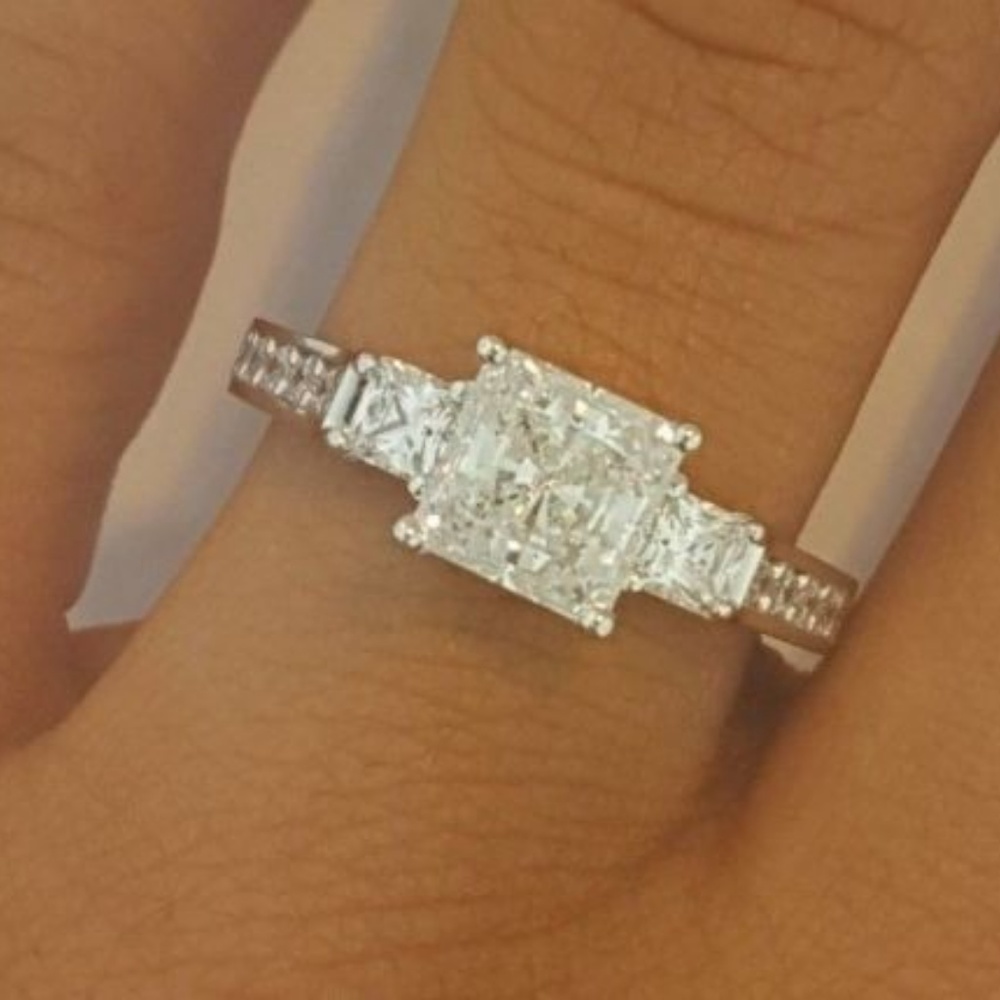 1ct Engagement Ring Real 14K White Gold 3 stones - Picture 9 of 9